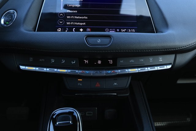 2023 Cadillac XT4 FWD Premium Luxury