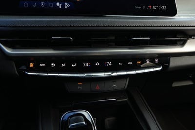 2024 Cadillac XT4 AWD Premium Luxury