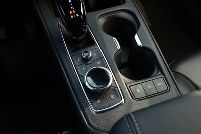 2024 Cadillac XT4 AWD Premium Luxury