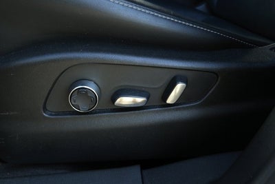 2024 Cadillac XT4 AWD Premium Luxury