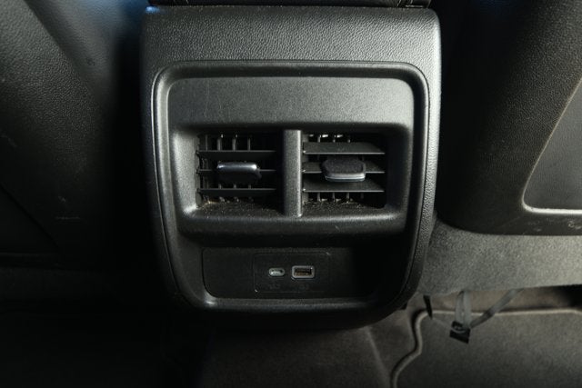 2024 Cadillac XT4 AWD Premium Luxury