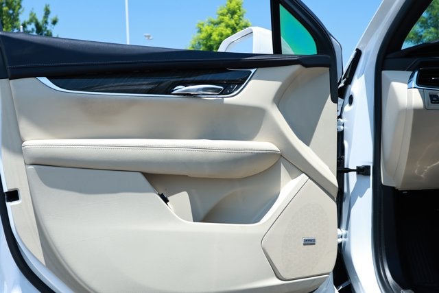2019 Cadillac XT5 Standard
