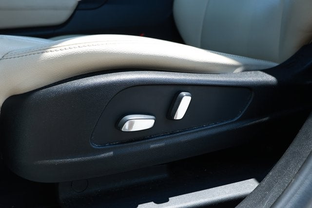 2019 Cadillac XT5 Standard