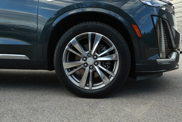 2022 Cadillac XT6 FWD Premium Luxury