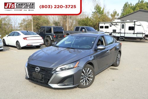 2023 Nissan Altima SV FWD