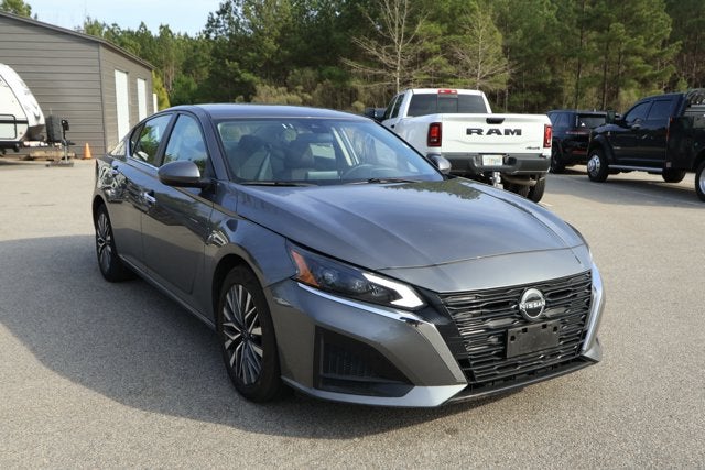 2023 Nissan Altima SV FWD