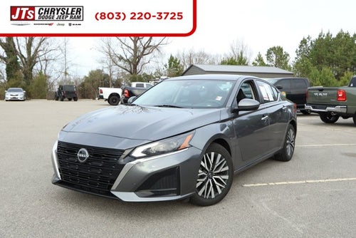 2023 Nissan Altima SV FWD