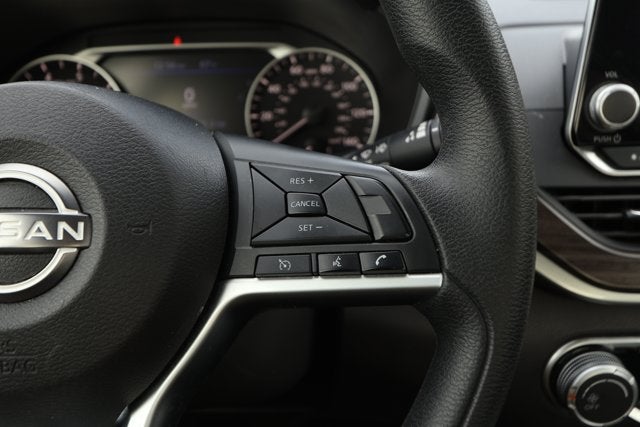2023 Nissan Altima SV FWD