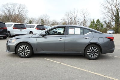 2023 Nissan Altima SV FWD