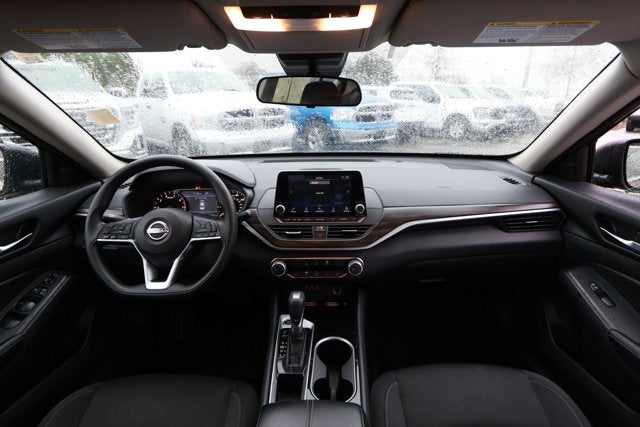 2024 Nissan Altima SV FWD