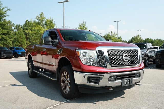 2018 Nissan TITAN XD SV Gas