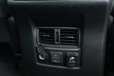 2024 Nissan TITAN Crew Cab SV 4x2