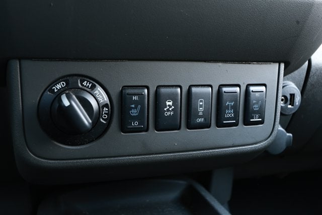 2021 Nissan Frontier Crew Cab PRO-4X 4x4