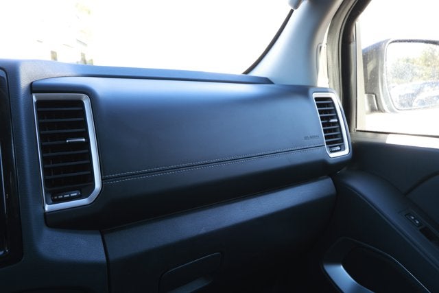 2023 Nissan Frontier Crew Cab SV 4x4