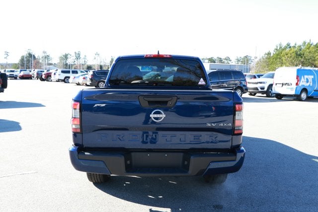 2023 Nissan Frontier Crew Cab SV 4x4