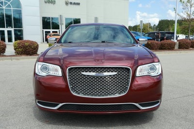 2019 Chrysler 300 Touring