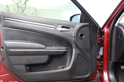 2019 Chrysler 300 Touring