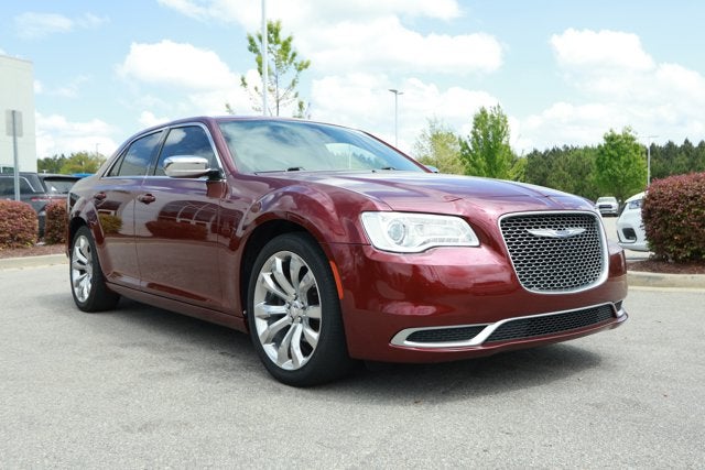 2019 Chrysler 300 Touring