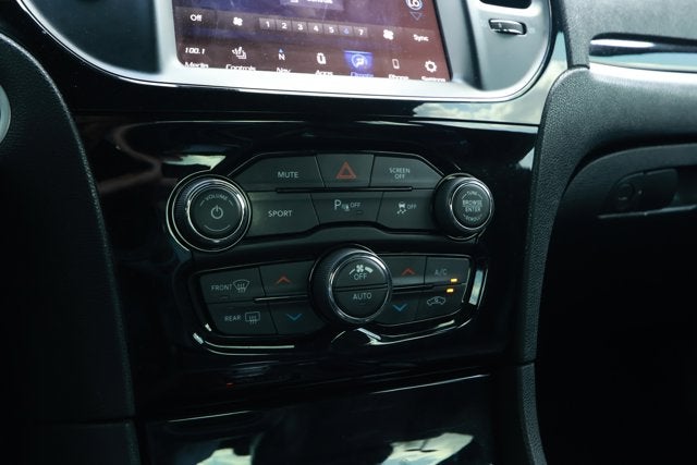 2021 Chrysler 300 300S