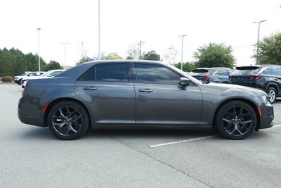 2021 Chrysler 300 300S