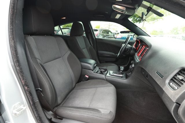 2022 Dodge Charger SXT RWD