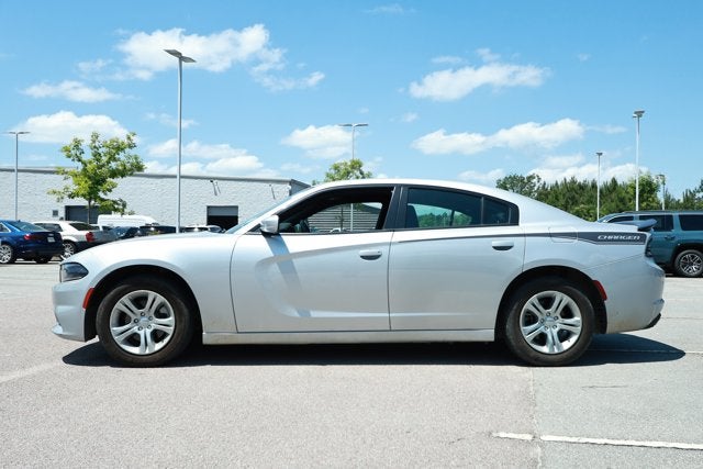 2022 Dodge Charger SXT RWD