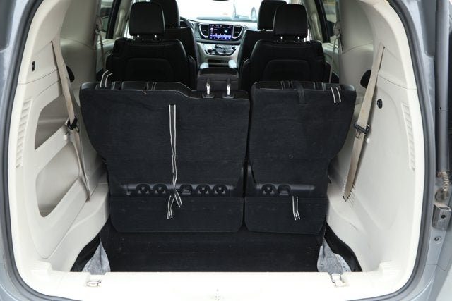 2026 Chrysler Voyager VOYAGER LX