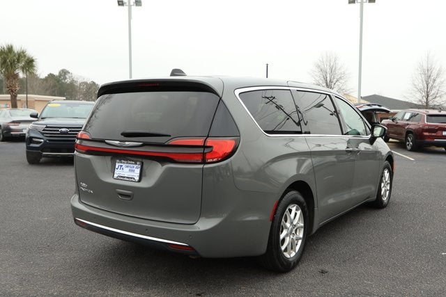 2026 Chrysler Voyager VOYAGER LX