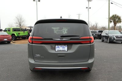 2026 Chrysler Voyager VOYAGER LX