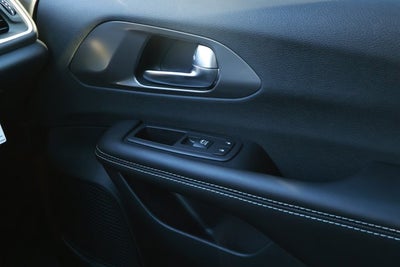 2026 Chrysler Voyager VOYAGER LX