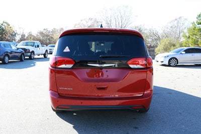 2026 Chrysler Voyager VOYAGER LX
