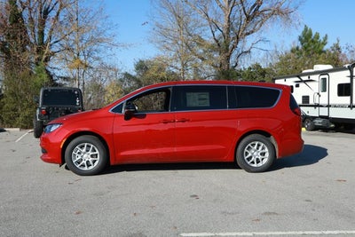 2026 Chrysler Voyager VOYAGER LX