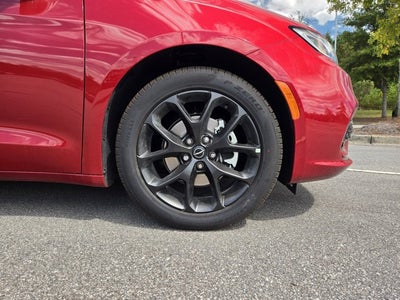 2026 Chrysler Pacifica PACIFICA LIMITED