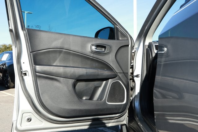 2021 Jeep Compass Latitude FWD