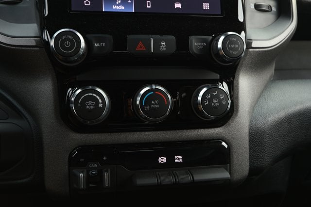 2026 RAM Ram 2500 RAM 2500 WARLOCK CREW CAB 4X4 6'4' BOX