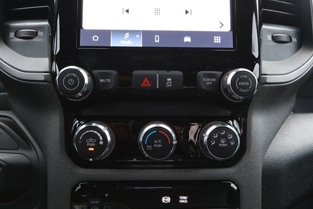 2026 RAM Ram 2500 RAM 2500 WARLOCK CREW CAB 4X4 6'4' BOX