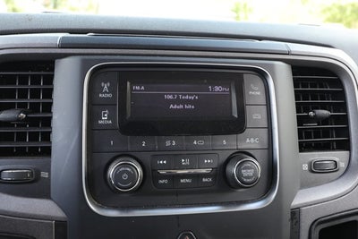 2020 RAM 1500 Classic Tradesman Crew Cab 4x2 5'7' Box