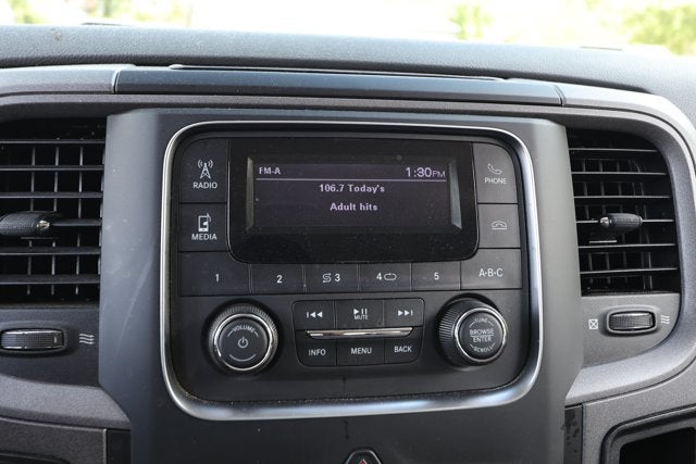 2020 RAM 1500 Classic Tradesman Crew Cab 4x2 5'7' Box