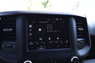 2022 RAM 2500 Tradesman Crew Cab 4x4 6'4' Box