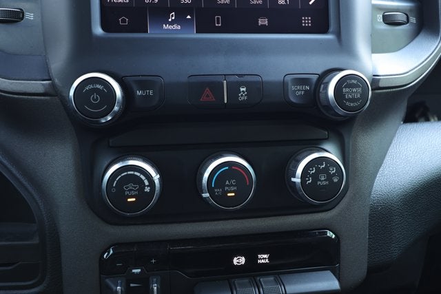 2022 RAM 2500 Tradesman Crew Cab 4x4 6'4' Box
