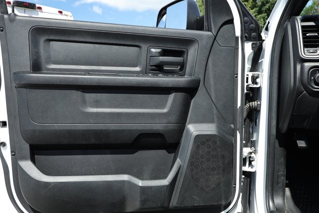 2022 RAM 2500 Tradesman Crew Cab 4x4 6'4' Box