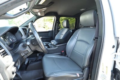 2022 RAM 2500 Tradesman Crew Cab 4x4 6'4' Box