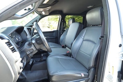 2022 RAM 2500 Tradesman Crew Cab 4x4 6'4' Box