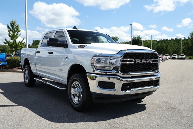 2022 RAM 2500 Tradesman Crew Cab 4x4 6'4' Box