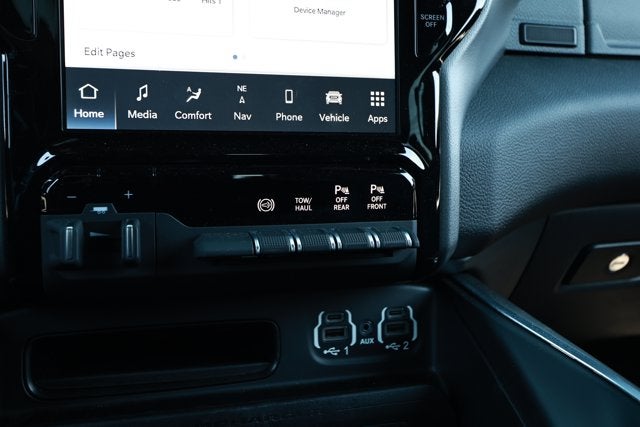 2022 RAM 2500 Laramie Crew Cab 4x4 6'4' Box