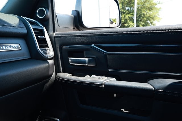 2022 RAM 2500 Laramie Crew Cab 4x4 6'4' Box