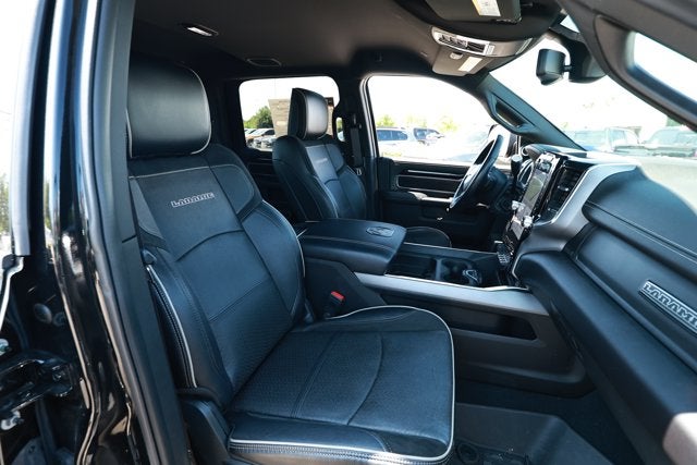 2022 RAM 2500 Laramie Crew Cab 4x4 6'4' Box
