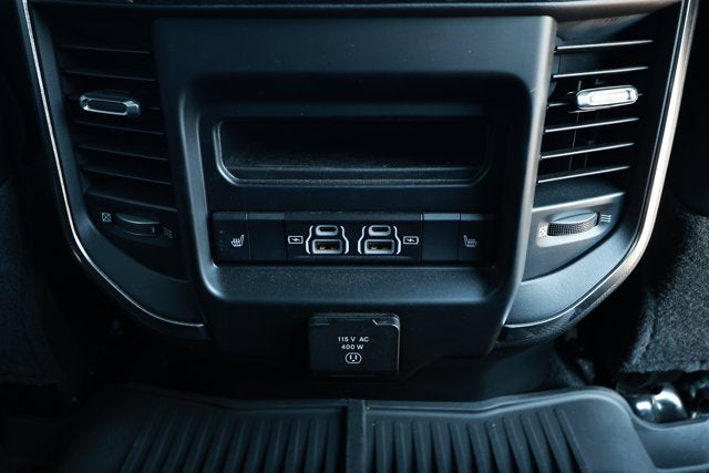 2022 RAM 2500 Laramie Crew Cab 4x4 6'4' Box