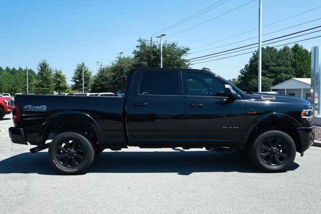 2022 RAM 2500 Laramie Crew Cab 4x4 6'4' Box