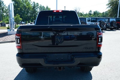 2022 RAM 2500 Laramie Crew Cab 4x4 6'4' Box